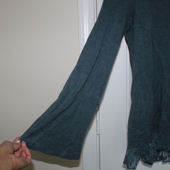 Knox Rose long sleeve green top Size S - Picture 3 of 5